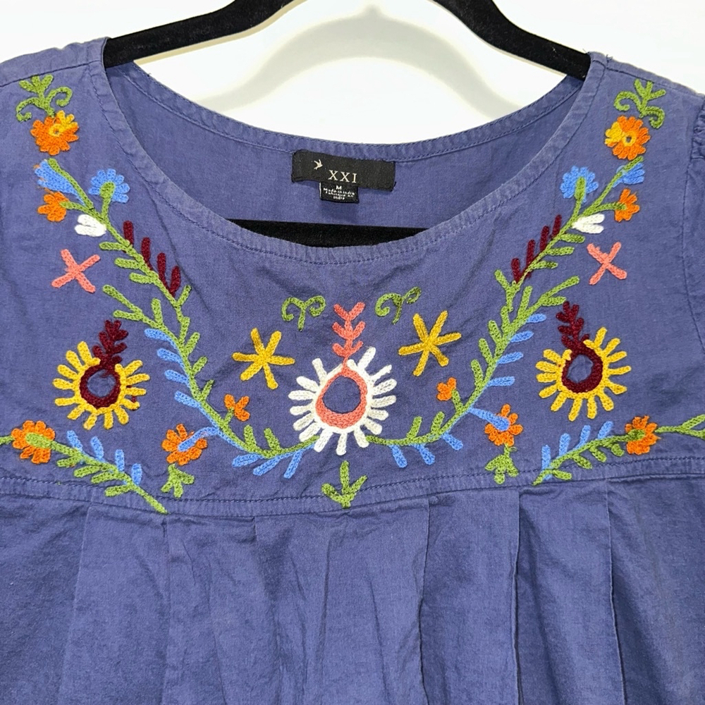 Forever 21 boho embroidered Mexican style oversized blouse blue & multicolored M - Picture 7 of 7
